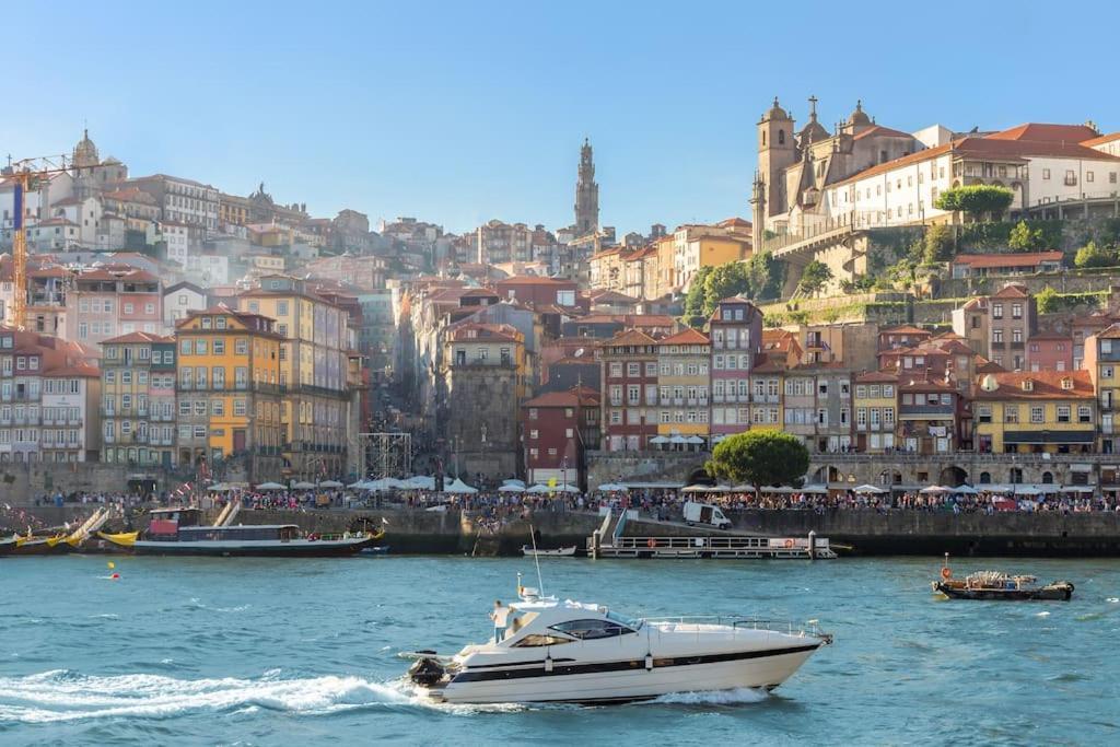 Netto City Vibes Porto Bagian luar foto